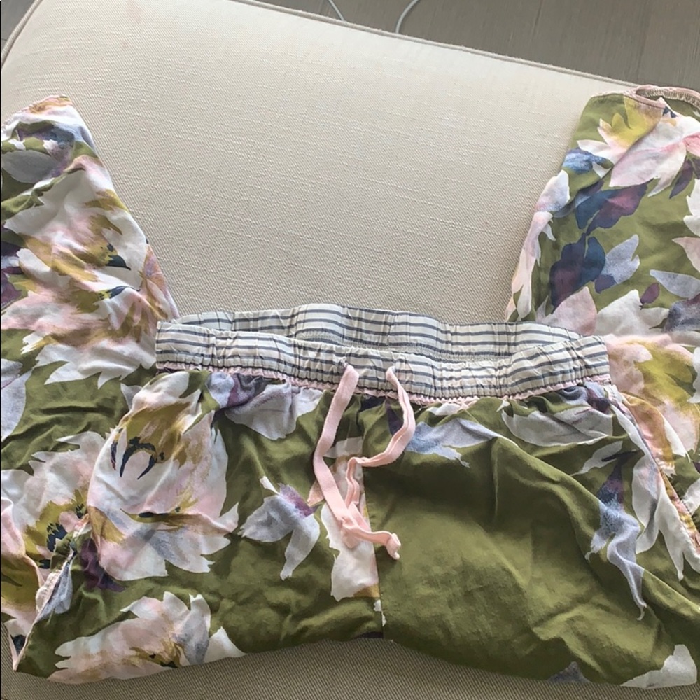Comfy Floral print lounge pants